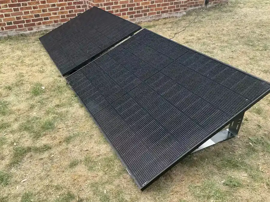 Worldwide Solar 930W Plug & Play Solar Kit with ZAM steel mount